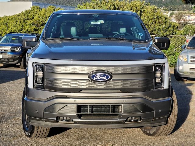 2024 Ford F-150 Lightning LARIAT