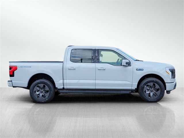 2024 Ford F-150 Lightning LARIAT