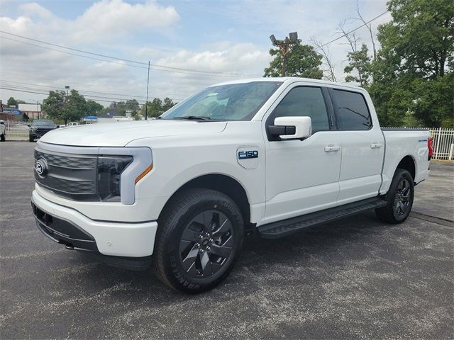 2024 Ford F-150 Lightning LARIAT