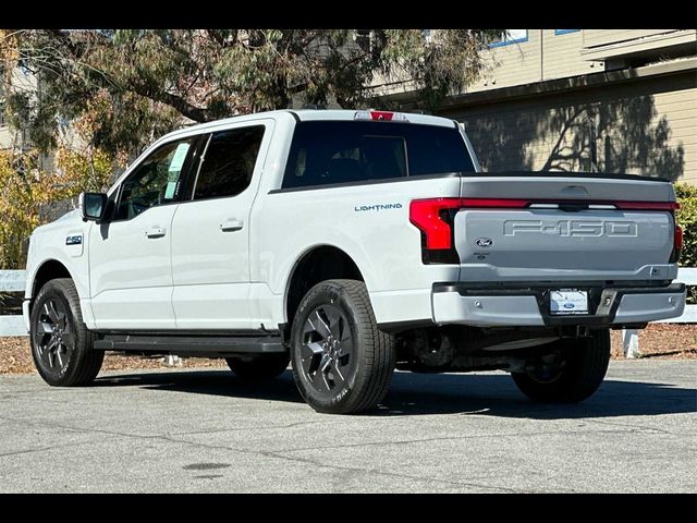 2024 Ford F-150 Lightning LARIAT