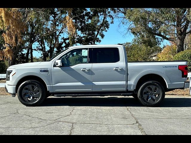 2024 Ford F-150 Lightning LARIAT