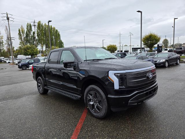 2024 Ford F-150 Lightning LARIAT