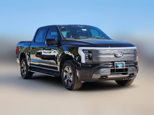 2024 Ford F-150 Lightning LARIAT