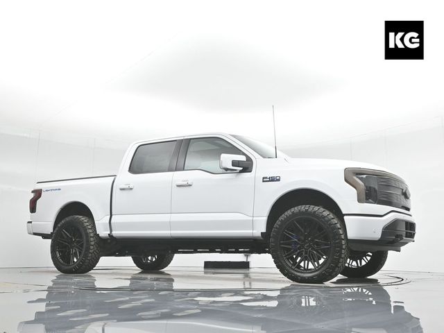 2024 Ford F-150 Lightning LARIAT