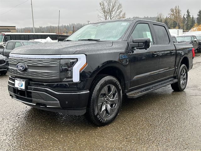 2024 Ford F-150 Lightning LARIAT