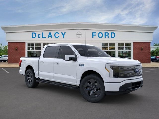 2024 Ford F-150 Lightning LARIAT