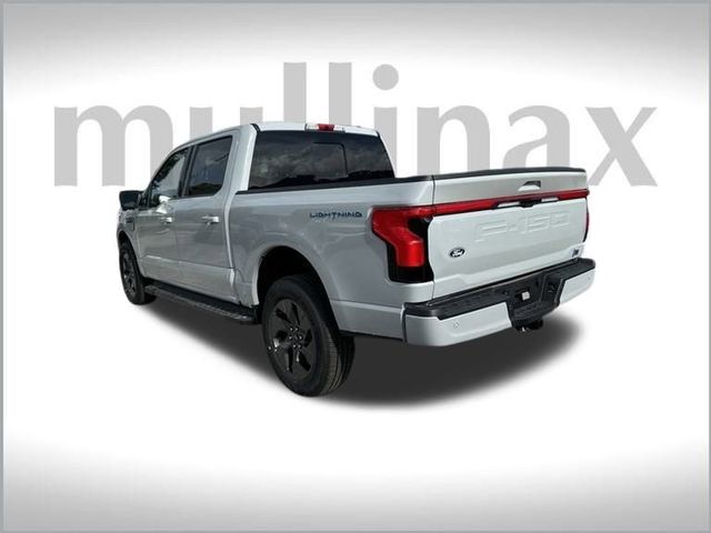 2024 Ford F-150 Lightning LARIAT