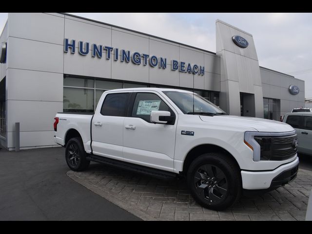 2024 Ford F-150 Lightning LARIAT