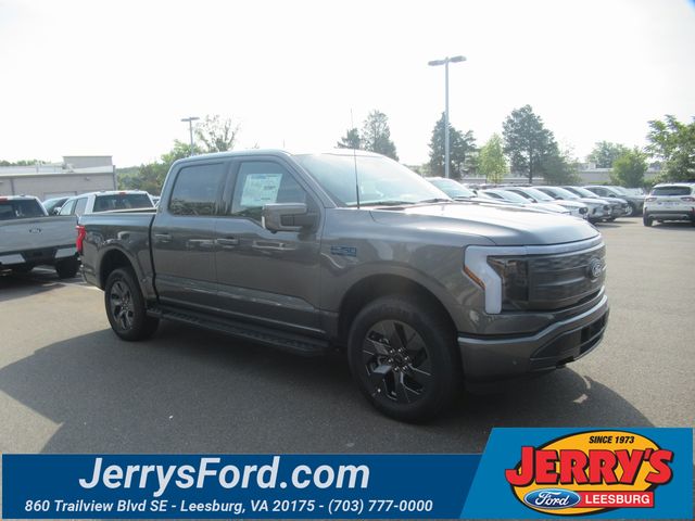 2024 Ford F-150 Lightning LARIAT