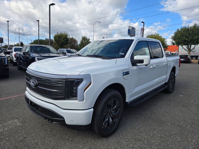 2024 Ford F-150 Lightning LARIAT