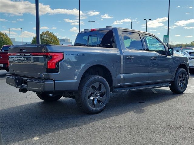 2024 Ford F-150 Lightning LARIAT