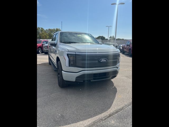 2024 Ford F-150 Lightning LARIAT