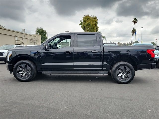 2024 Ford F-150 Lightning LARIAT