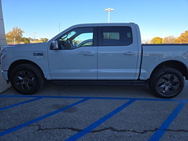 2024 Ford F-150 Lightning LARIAT