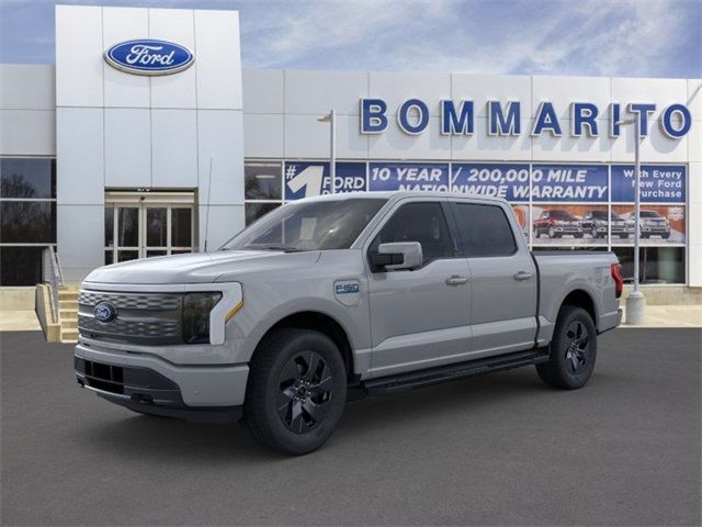 2024 Ford F-150 Lightning LARIAT