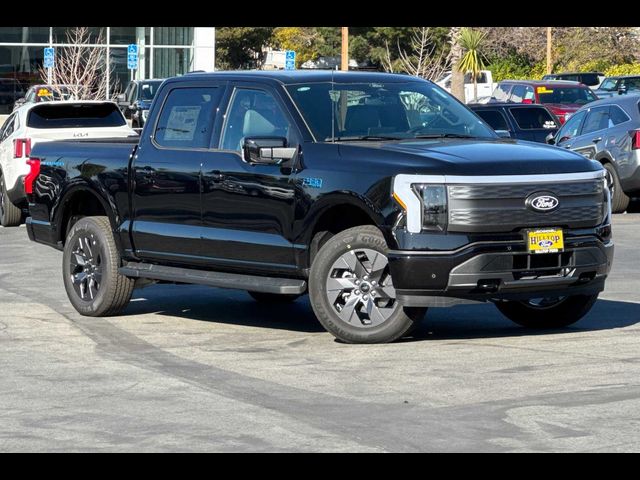 2024 Ford F-150 Lightning LARIAT