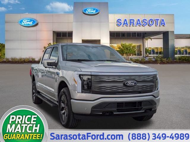 2024 Ford F-150 Lightning LARIAT