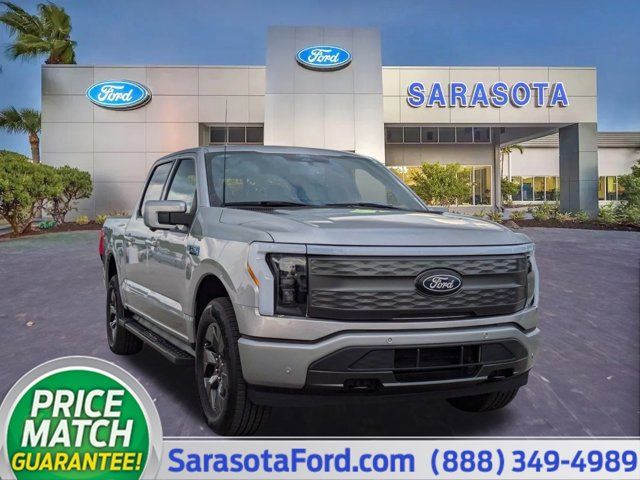 2024 Ford F-150 Lightning LARIAT