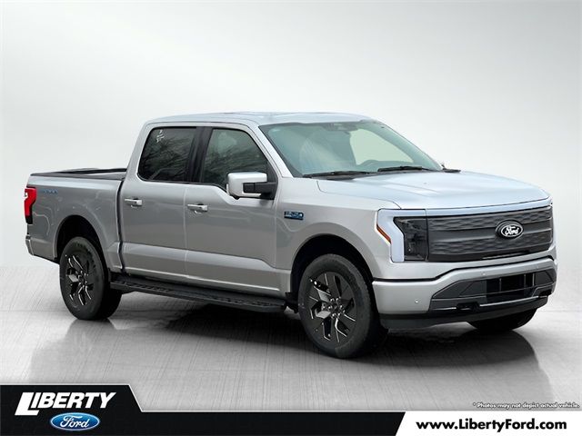 2024 Ford F-150 Lightning LARIAT