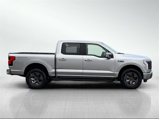 2024 Ford F-150 Lightning LARIAT