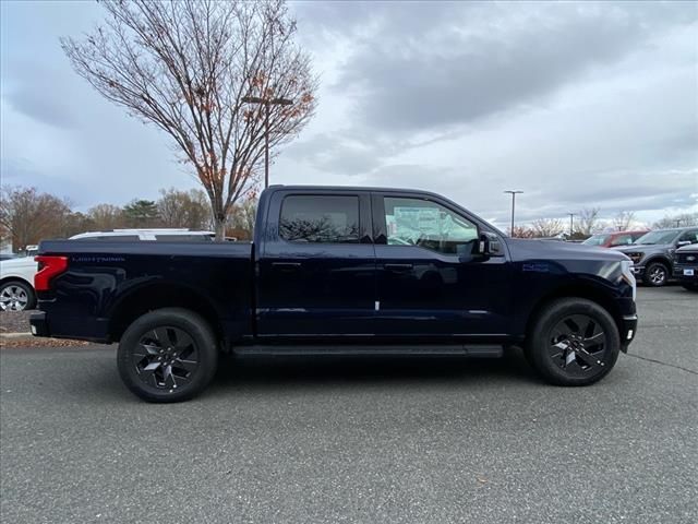 2024 Ford F-150 Lightning LARIAT