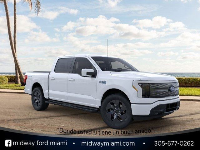 2024 Ford F-150 Lightning LARIAT