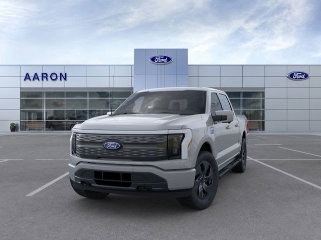 2024 Ford F-150 Lightning LARIAT