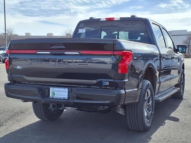 2024 Ford F-150 Lightning LARIAT