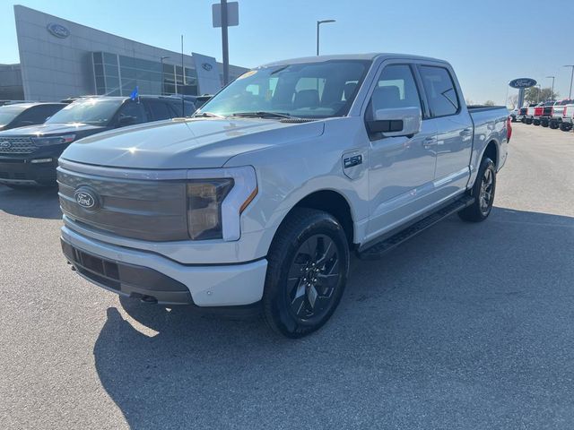 2024 Ford F-150 Lightning LARIAT