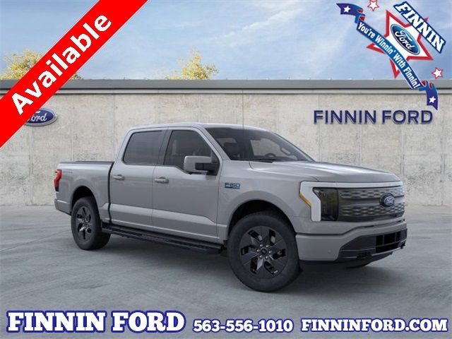 2024 Ford F-150 Lightning LARIAT