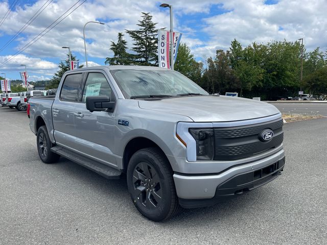 2024 Ford F-150 Lightning LARIAT