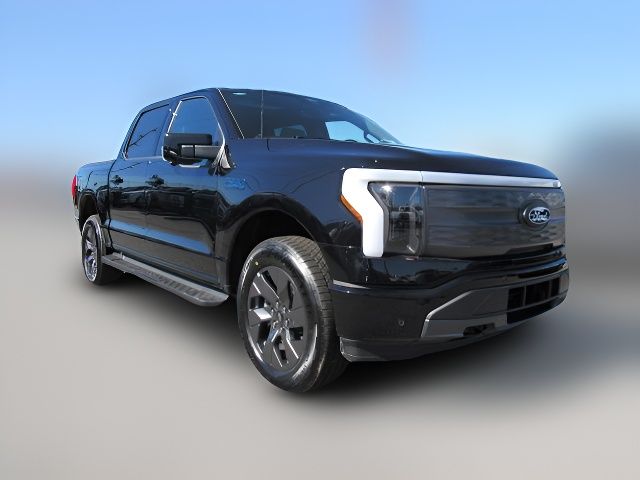 2024 Ford F-150 Lightning LARIAT