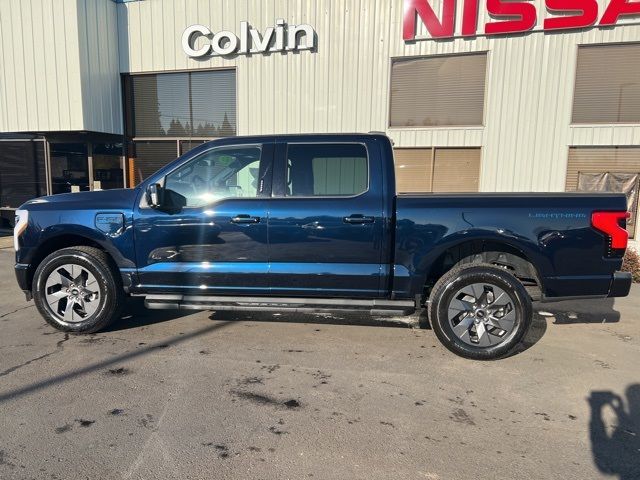 2024 Ford F-150 Lightning LARIAT