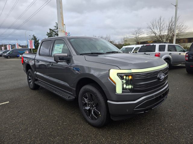 2024 Ford F-150 Lightning LARIAT