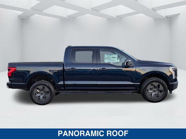 2024 Ford F-150 Lightning LARIAT