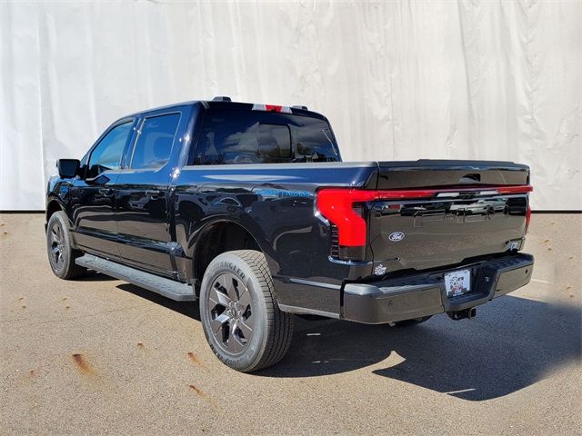 2024 Ford F-150 Lightning LARIAT