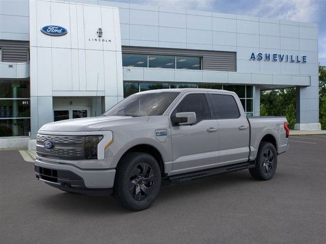 2024 Ford F-150 Lightning LARIAT