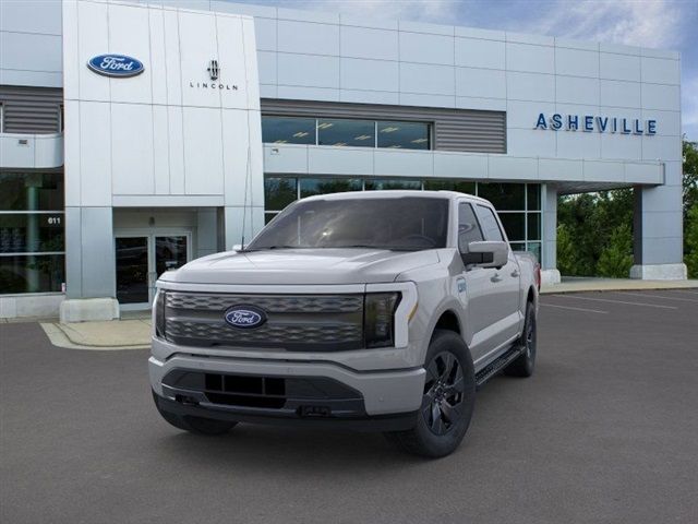 2024 Ford F-150 Lightning LARIAT