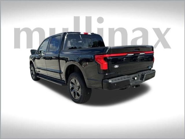 2024 Ford F-150 Lightning LARIAT