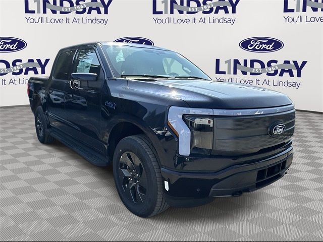 2024 Ford F-150 Lightning LARIAT