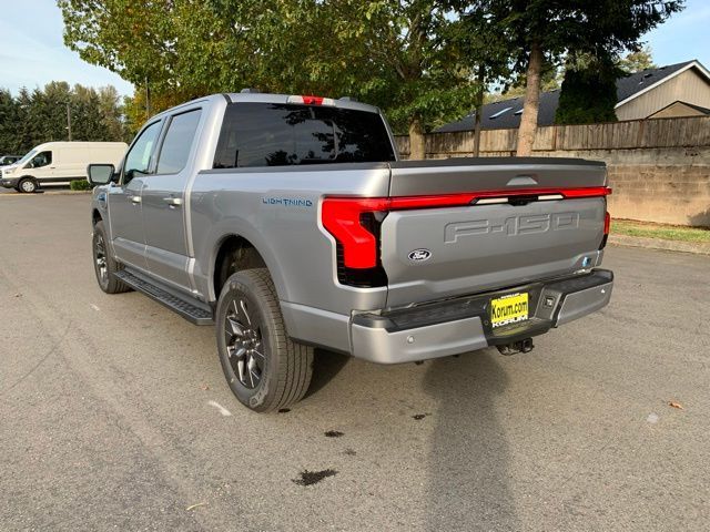 2024 Ford F-150 Lightning LARIAT