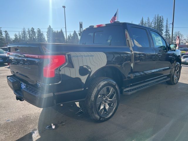 2024 Ford F-150 Lightning LARIAT