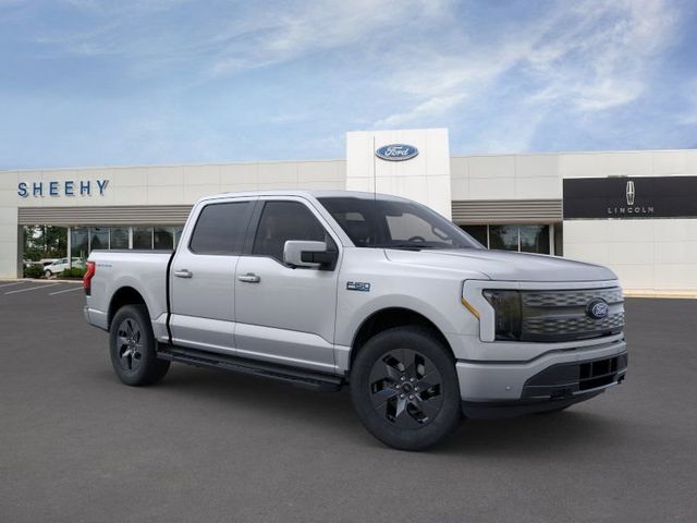 2024 Ford F-150 Lightning LARIAT