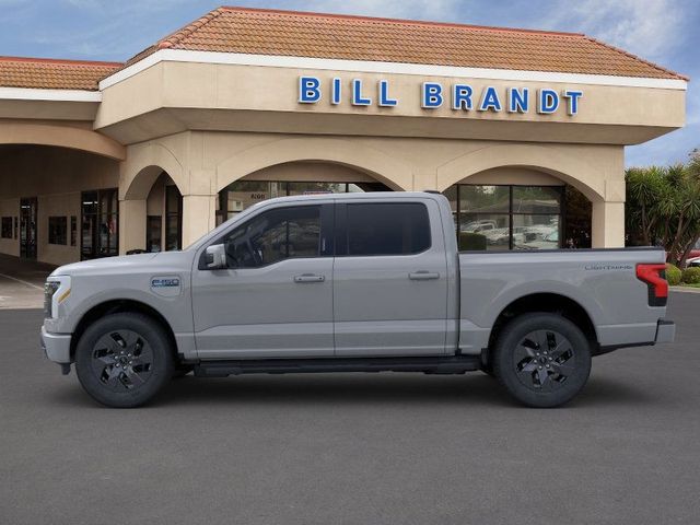 2024 Ford F-150 Lightning LARIAT