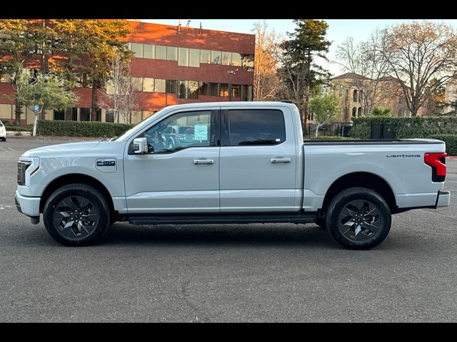 2024 Ford F-150 Lightning LARIAT