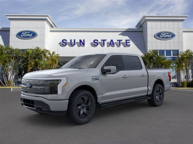 2024 Ford F-150 Lightning LARIAT