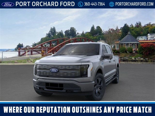 2024 Ford F-150 Lightning LARIAT