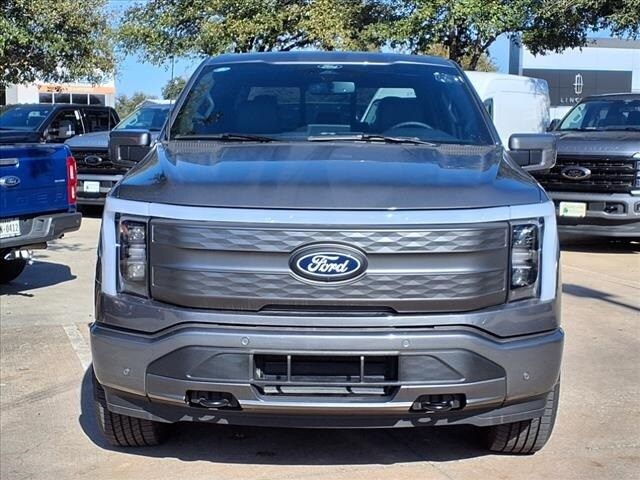 2024 Ford F-150 Lightning LARIAT