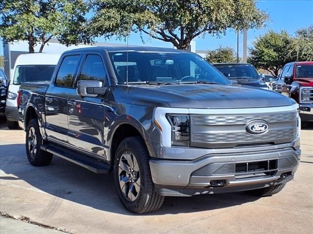 2024 Ford F-150 Lightning LARIAT