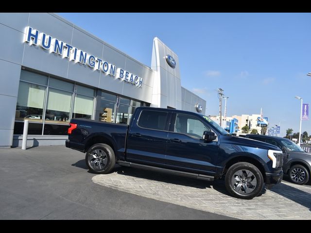 2024 Ford F-150 Lightning LARIAT